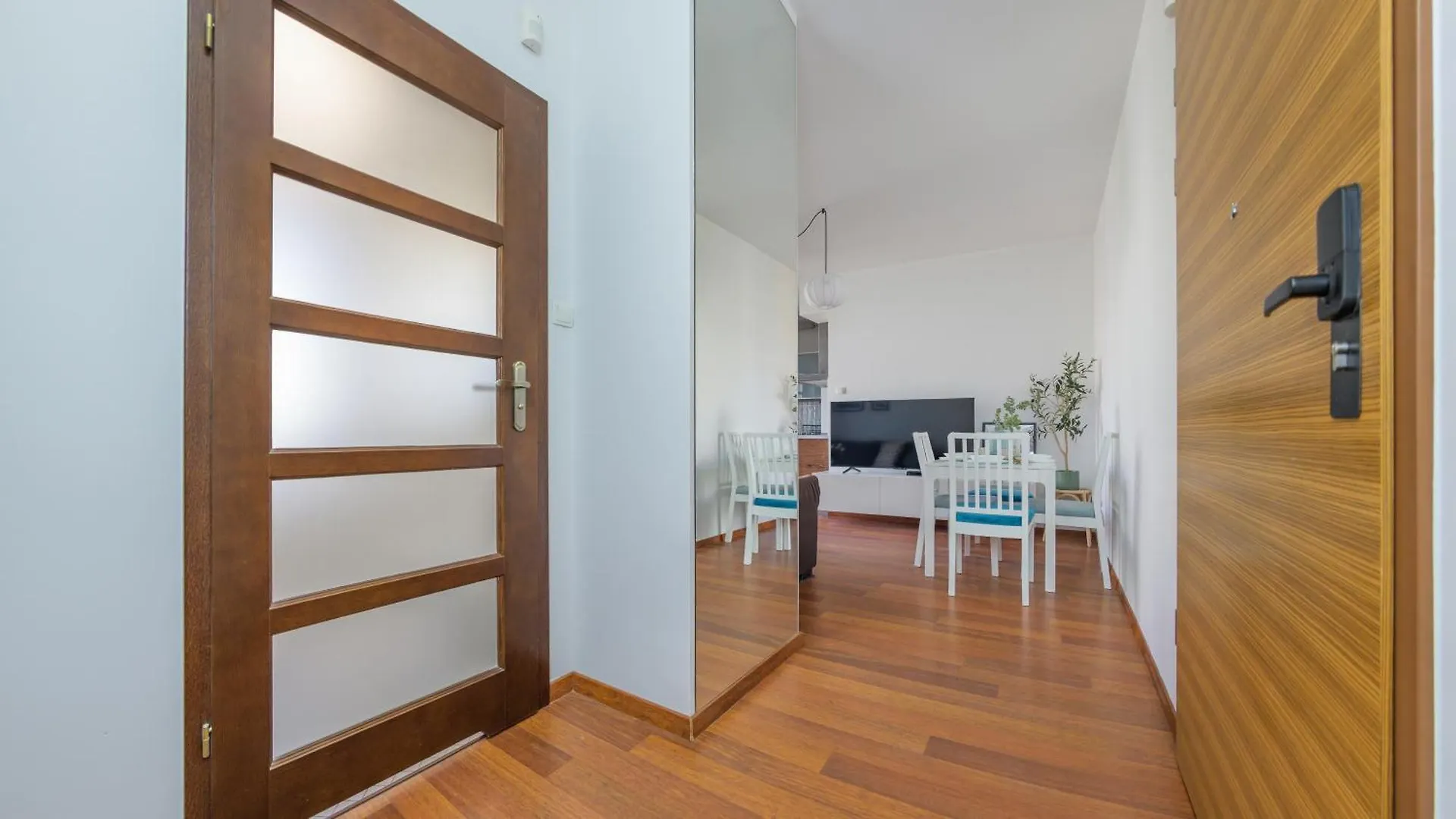Apartamenty Sun & Snow Parkur Sopot 0*,