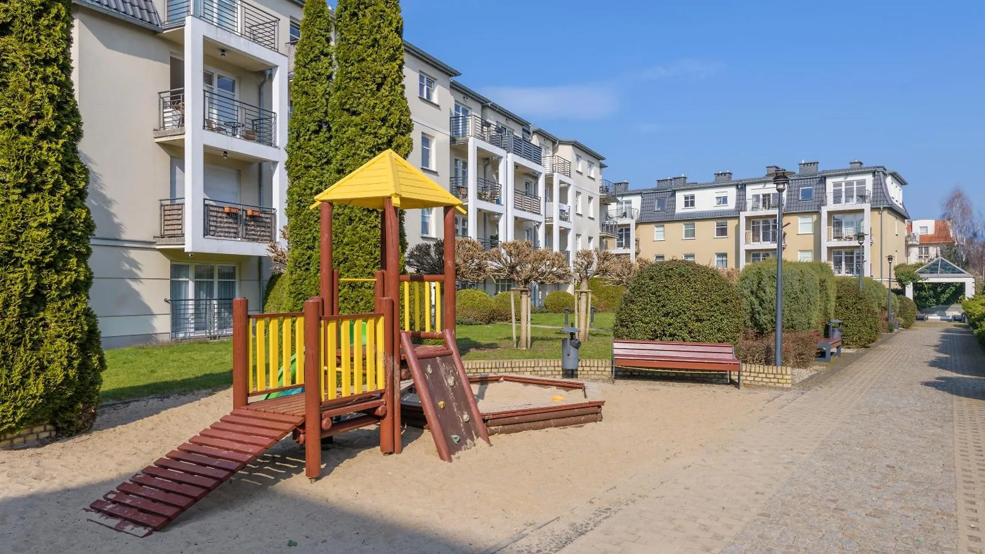 Apartamenty Sun & Snow Parkur Sopot Apartment